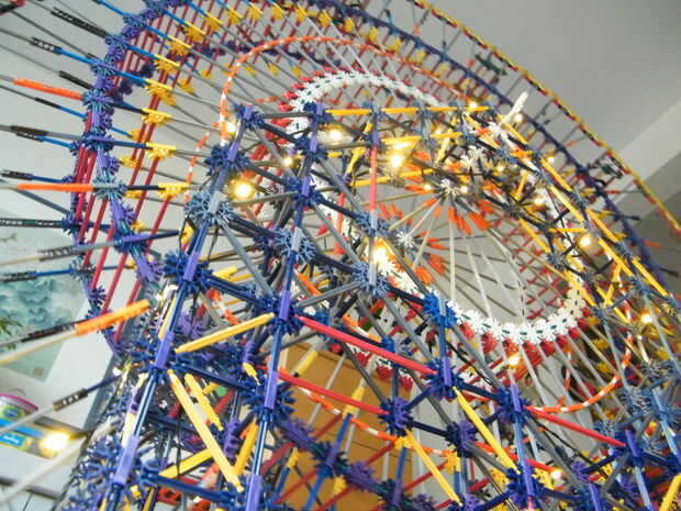 Knex 6 voet Ferris Wheel - cadagile.com